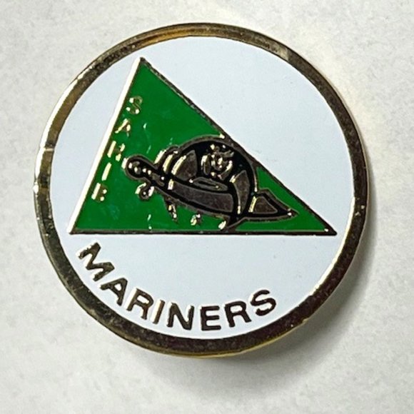 Mariners Unit of Sahib Shriners International Crescent Sword Lapel Hat Pin 1" - Picture 3 of 8